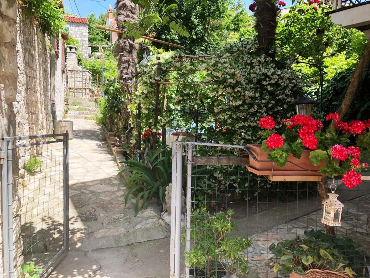 Monte B. Exclusive Apartment Rovinj Bagian luar foto