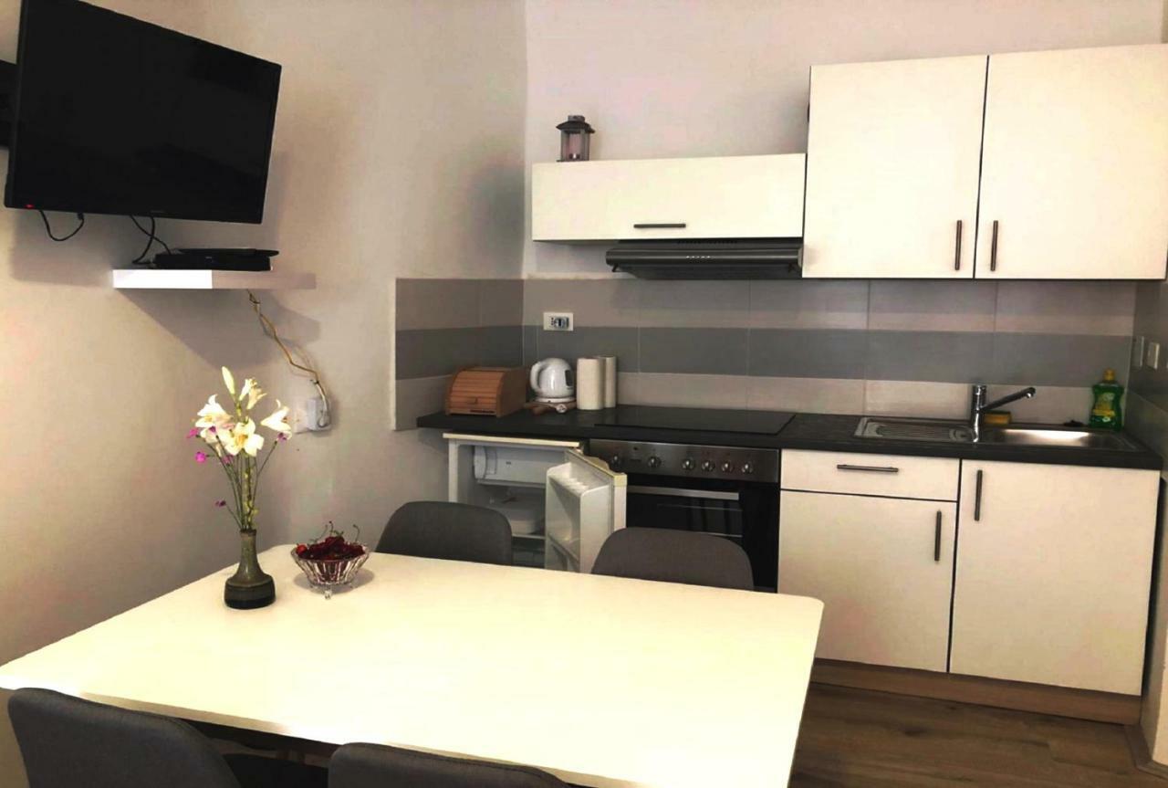 Monte B. Exclusive Apartment Rovinj Bagian luar foto
