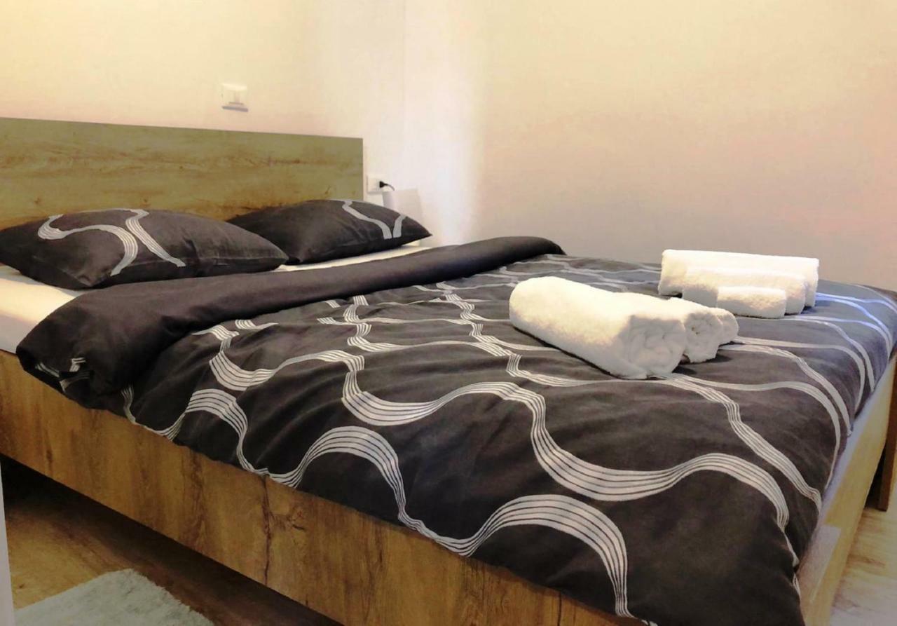 Monte B. Exclusive Apartment Rovinj Bagian luar foto